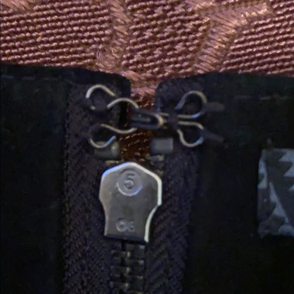 Forever 21 suede skirt - Picture 4 of 7